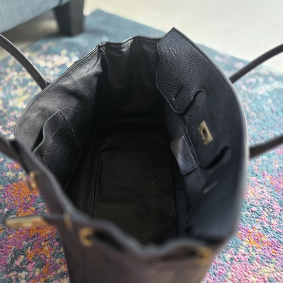 Chic Black Satchel with Patterned Scarf - Picture 4 of 4